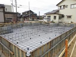 基礎外周の型枠組み